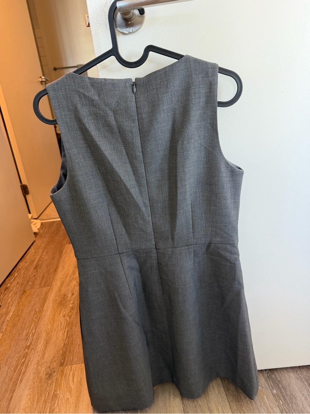 Aritzia gray dress - size 6